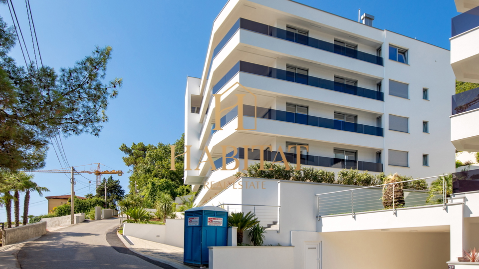 Apartment, 97 m2, For Sale, Opatija