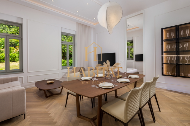 Opatija - centar, luksuzan stan u povijesnoj vili, 2S+DB