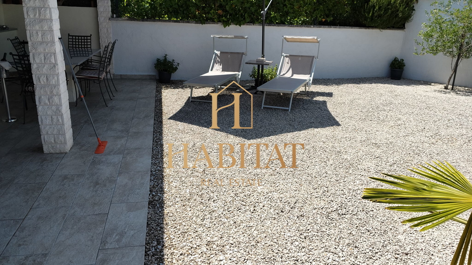 House, 90 m2, For Sale, Vižinada
