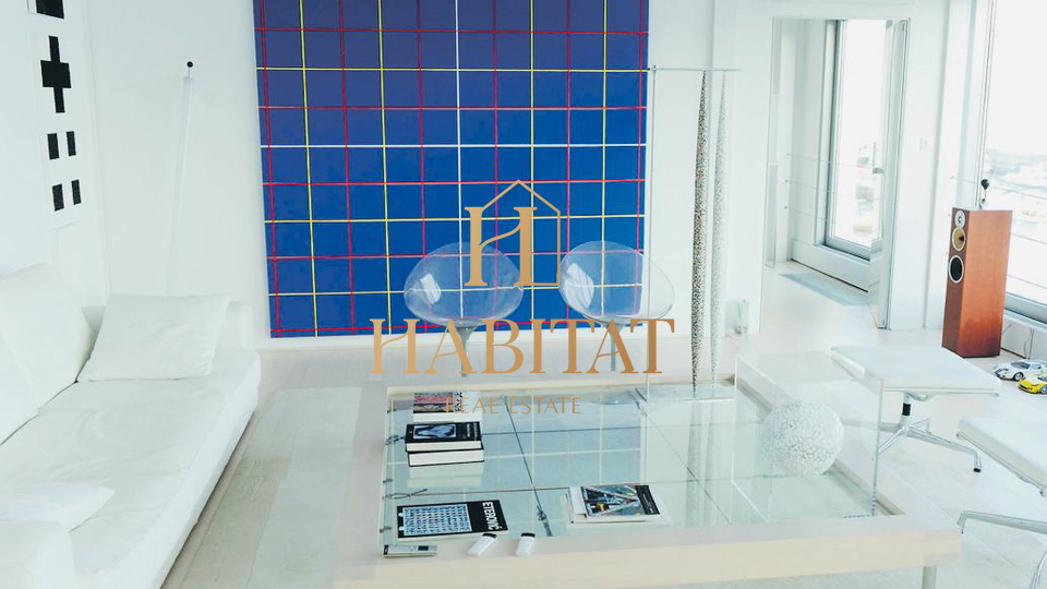 House, 600 m2, For Sale, Opatija