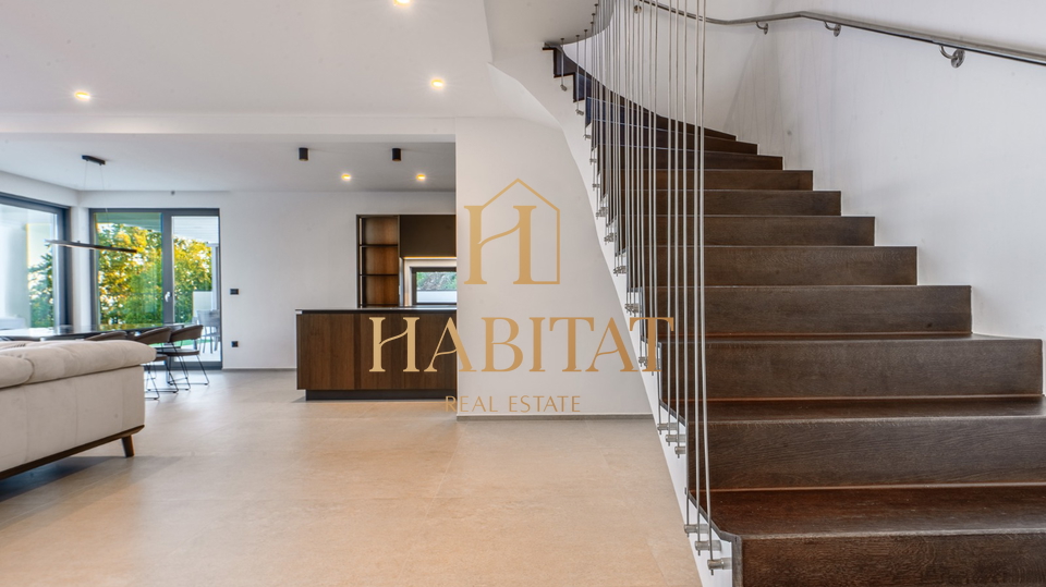 Haus, 219 m2, Verkauf, Lovran