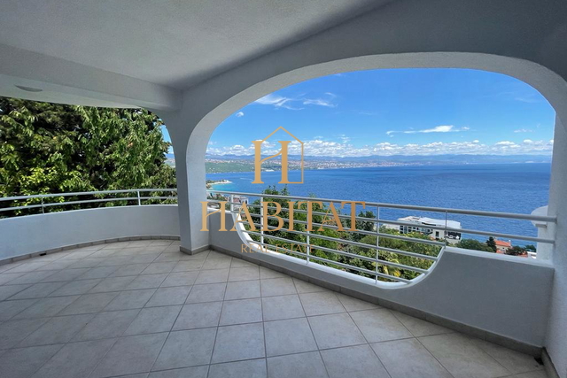 Appartamento, 205 m2, Vendita, Opatija