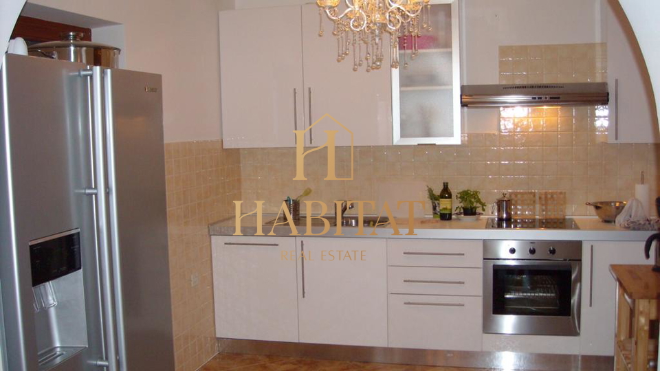 Hi&scaron;a&comma; 787 m2&comma; Prodaja&comma; Opatija