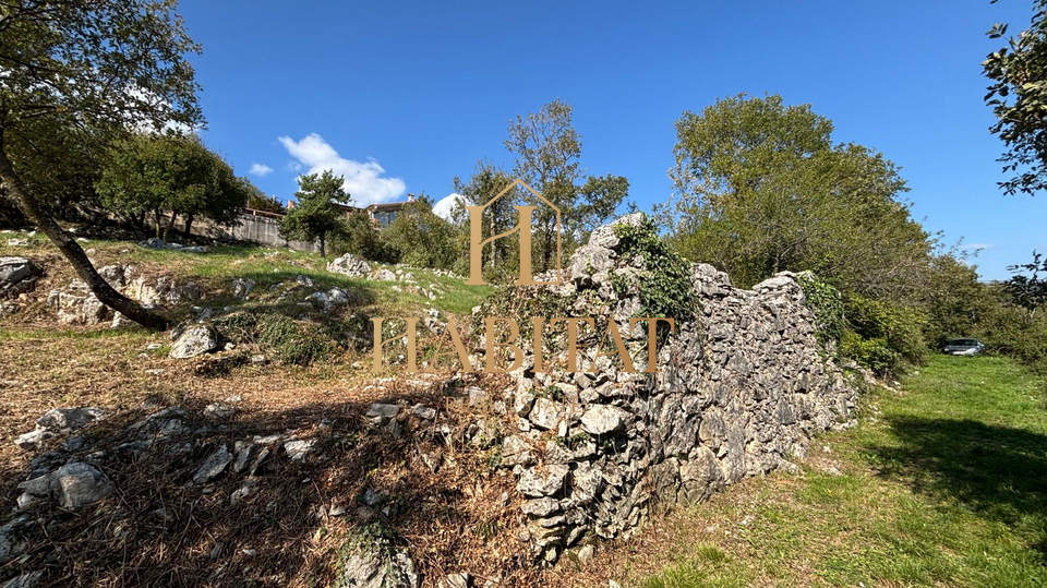 Mo&scaron;&cacute;eni&ccaron;ka Draga - Sveta Jelena&comma; gra&dstrok;evinsko zemlji&scaron;te s pogledom na more&comma; 871 m2