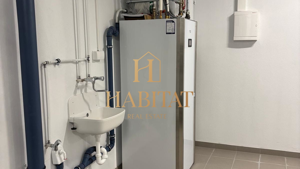 Lovran&comma; stan s vrtom u novogradnji&comma; 3S&plus;DB&comma; 207&comma;10 m2