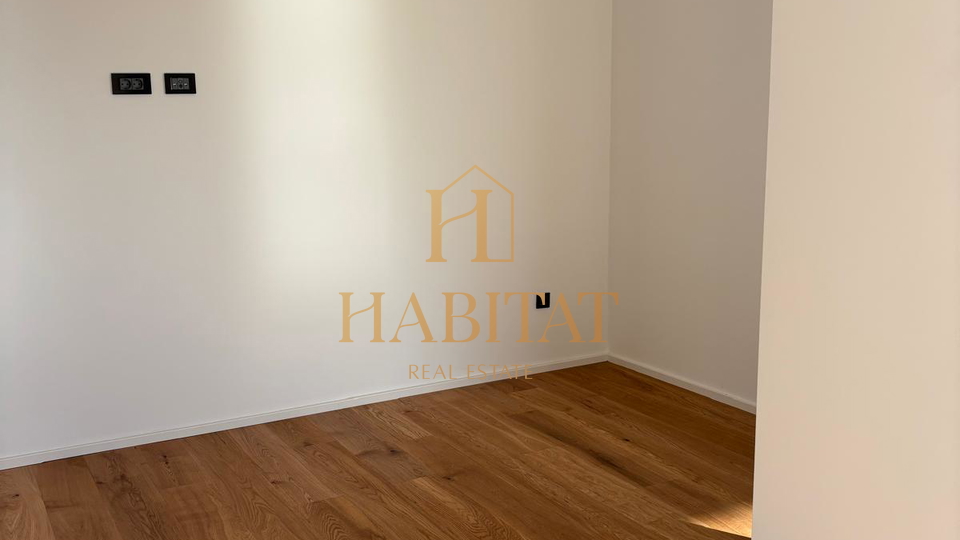 Lovran&comma; stan s vrtom u novogradnji&comma; 3S&plus;DB&comma; 207&comma;10 m2