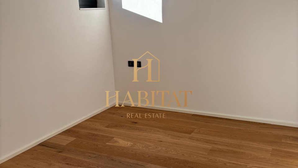 Lovran&comma; stan s vrtom u novogradnji&comma; 2S&plus;DB&comma; 116&comma;89 m2