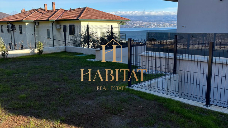 Lovran&comma; stan s vrtom u novogradnji&comma; 3S&plus;DB&comma; 207&comma;10 m2