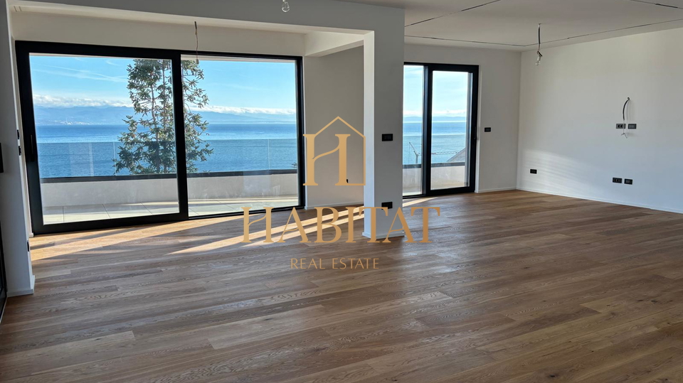 Lovran&comma; stan s vrtom u novogradnji&comma; 3S&plus;DB&comma; 207&comma;10 m2