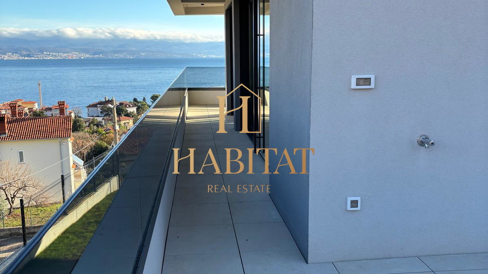 Lovran&comma; stan s vrtom u novogradnji&comma; 3S&plus;DB&comma; 207&comma;10 m2