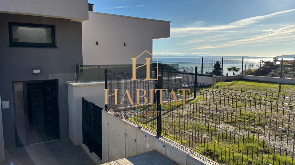 Lovran&comma; stan s vrtom u novogradnji&comma; 2S&plus;DB&comma; 112&comma;99 m2