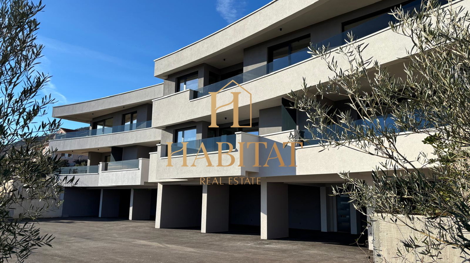 Lovran&comma; stan s vrtom u novogradnji&comma; 2S&plus;DB&comma; 114&comma;82 m2