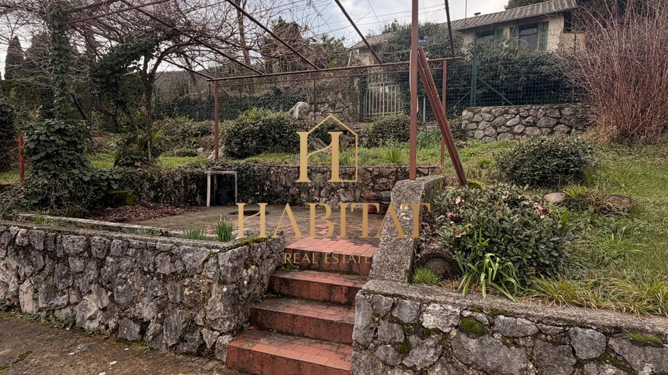 Opatija&comma; stan s pogledom na more&comma; 3S&plus;DB&comma; 88m2