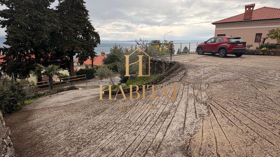 Opatija&comma; stan s pogledom na more&comma; 3S&plus;DB&comma; 88m2