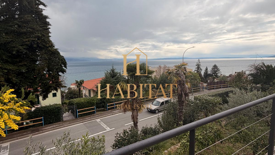 Opatija&comma; stan s pogledom na more&comma; 3S&plus;DB&comma; 88m2