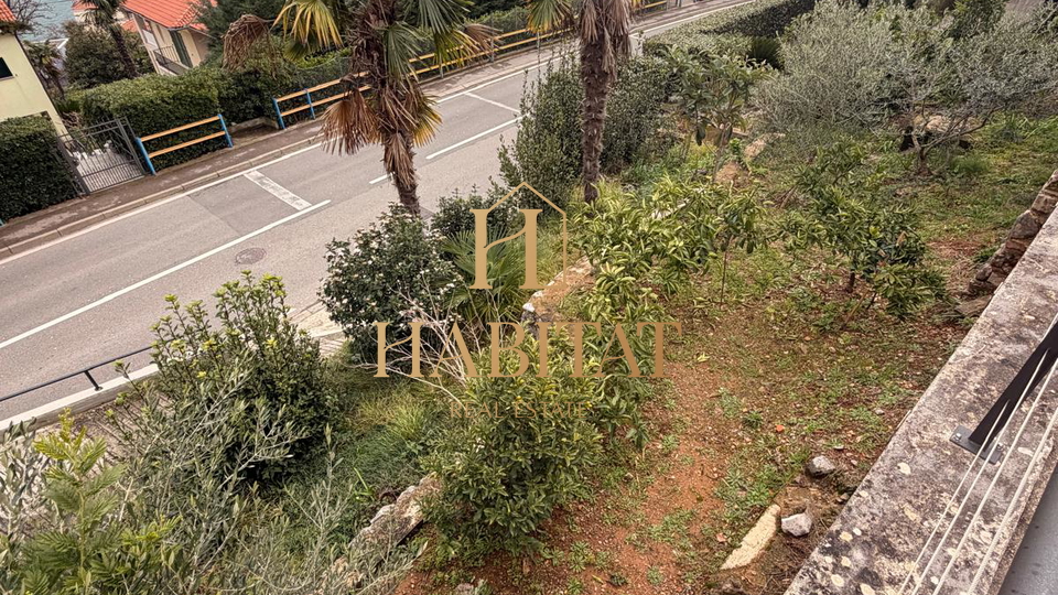 Opatija&comma; stan s pogledom na more&comma; 3S&plus;DB&comma; 88m2