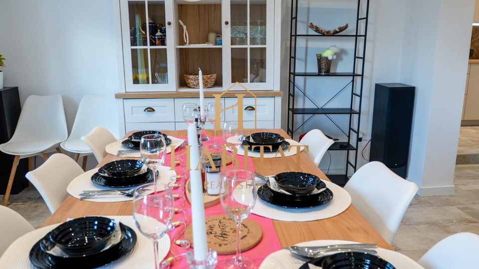 House&comma; 240 m2&comma; For Sale&comma; Brod Moravice