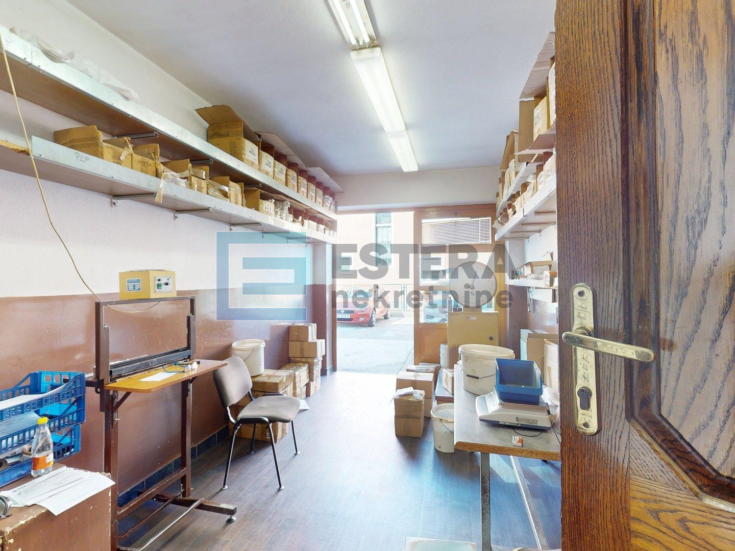 Prodaja stambeno poslovnog kompleksa, dvije kuće i proizvodna hala, Vrbovec