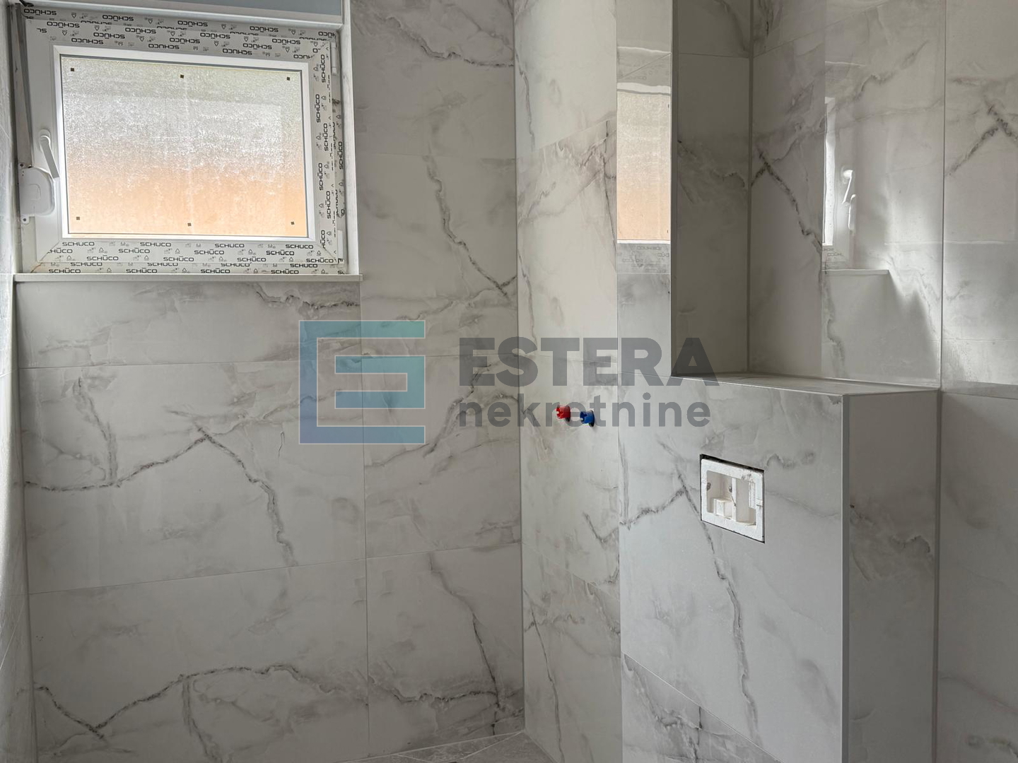 APARTMAN PRODAJA VINJERAC, POSEDARJE ,TROSOBNI B2,  82,26 m2