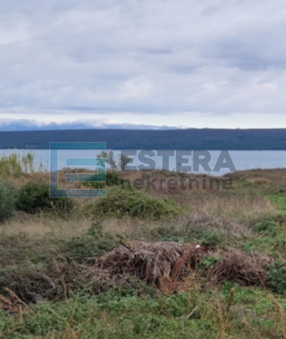 Građevinsko zemljište  1860 m2 1. red do mora!!!