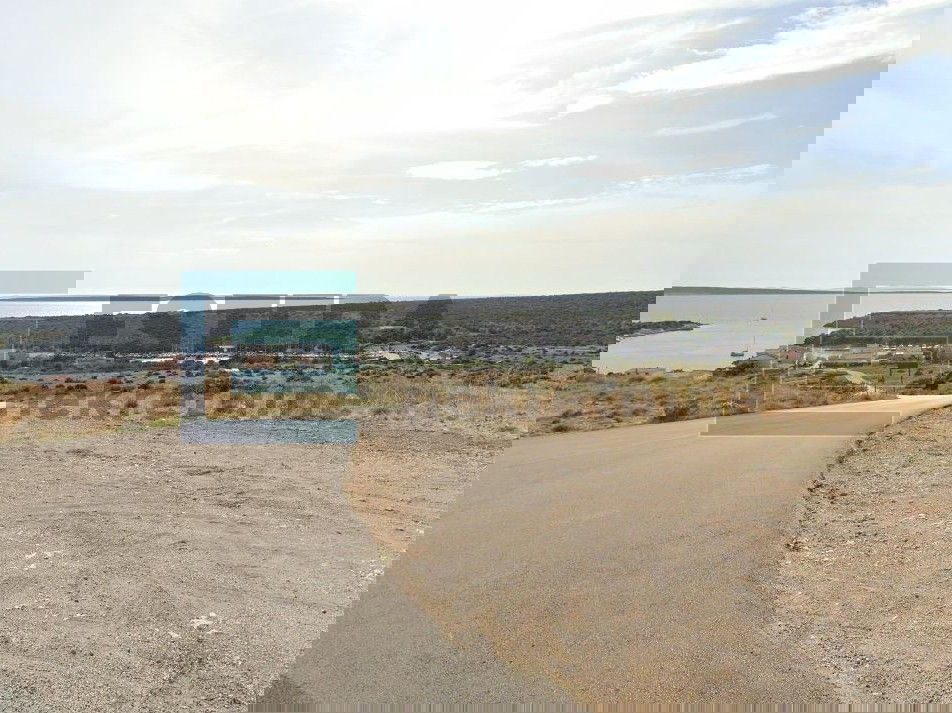 Građevinsko zemjište 1077 m2 ŠIMUNI