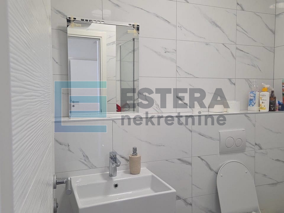 Apartman PRODAJA Vir centar, 66 m2, I kat, parking