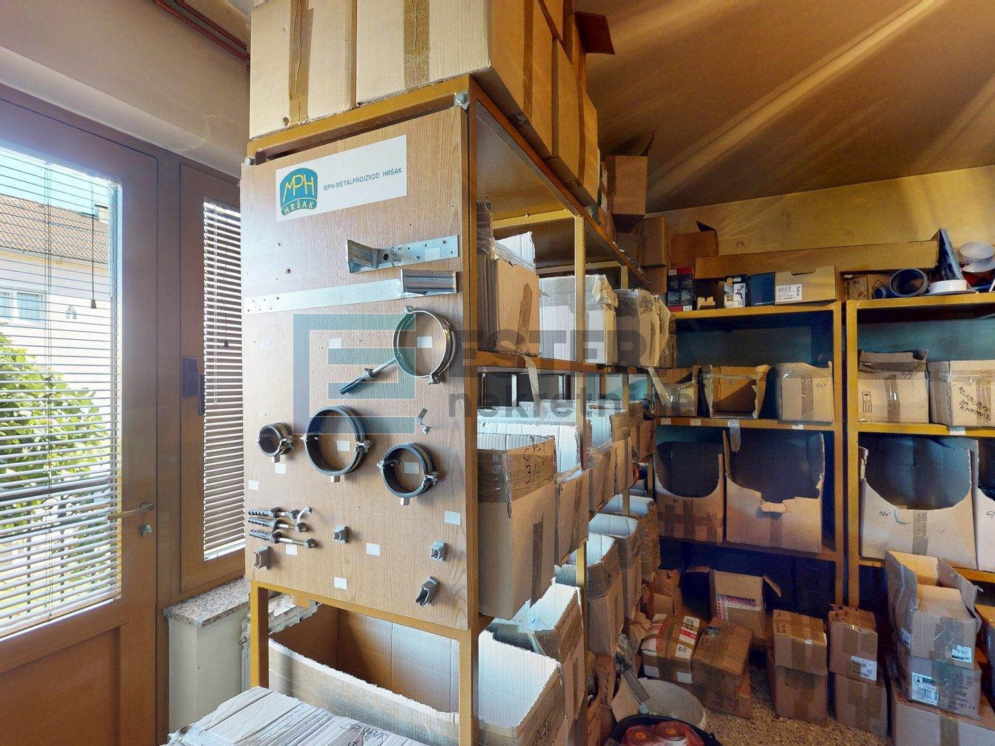 Prodaja stambeno poslovnog kompleksa, dvije kuće i proizvodna hala, Vrbovec