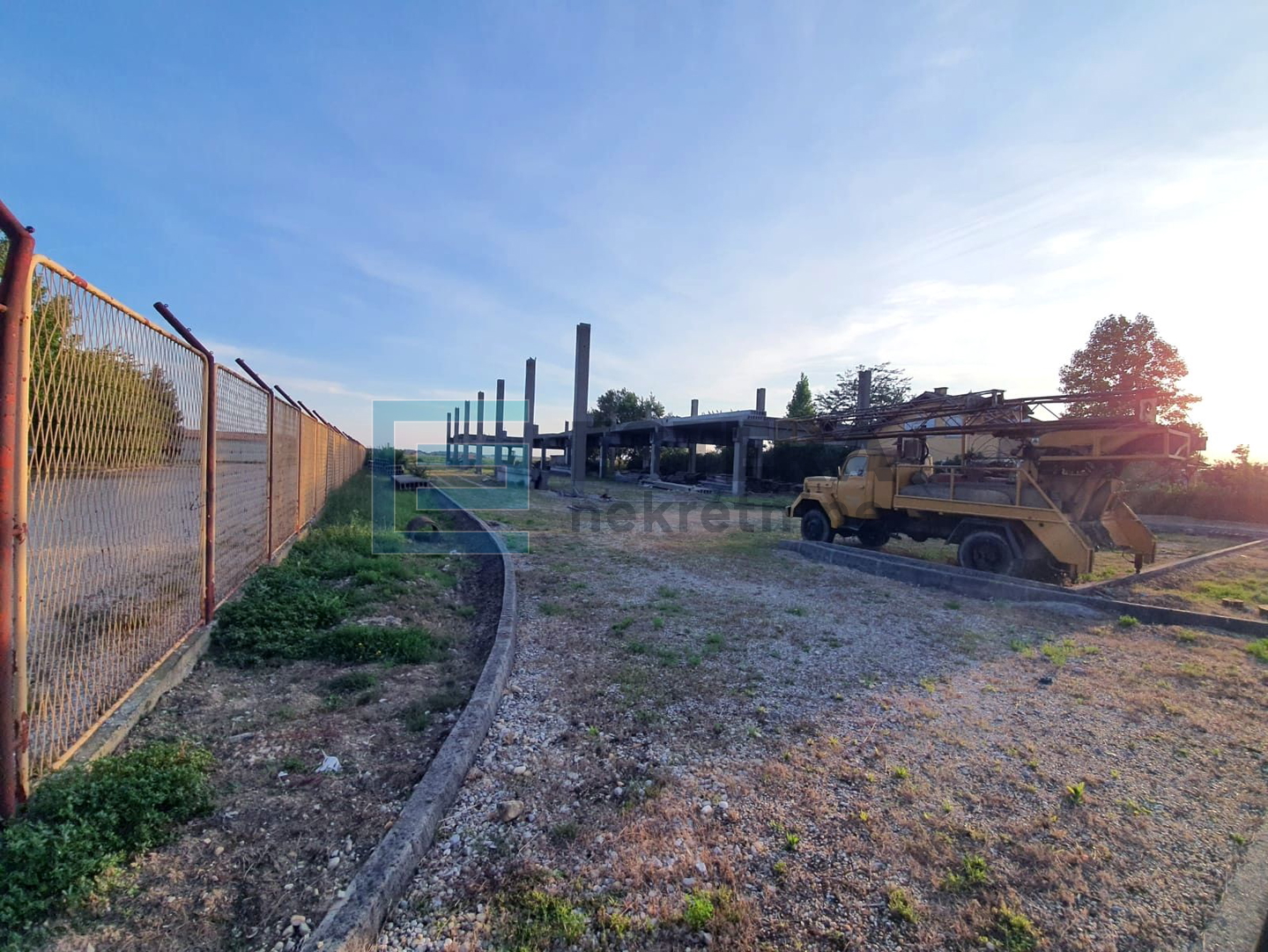 Tvornička hala u izgradnji - NOVA NIŽA CIJENA!