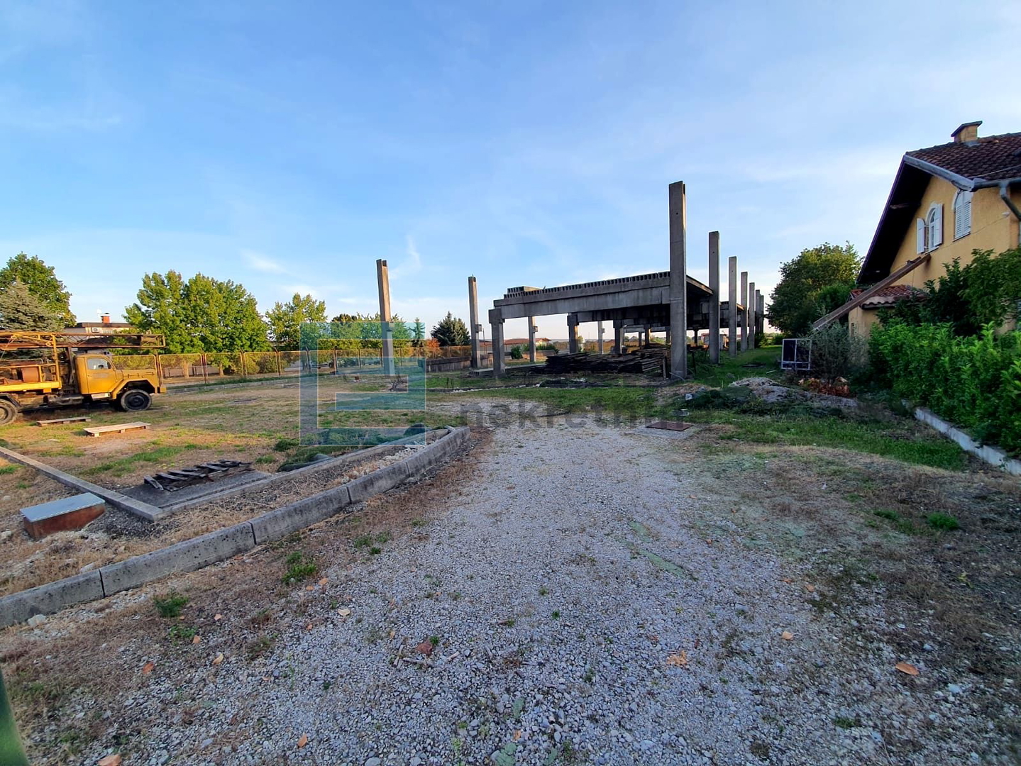 Tvornička hala u izgradnji - NOVA NIŽA CIJENA!