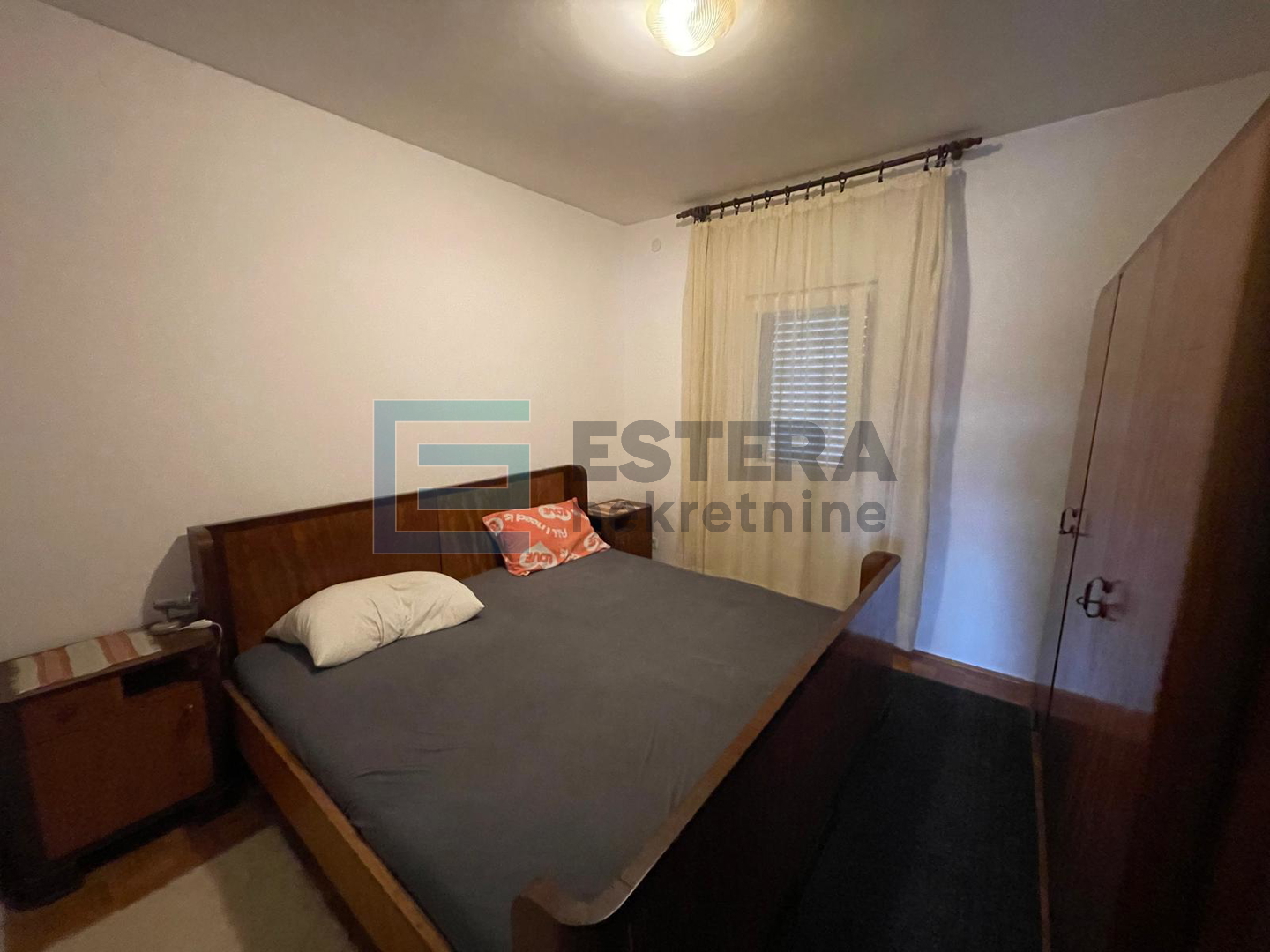 Apartmanska kuća m2 PRODAJA, Pašman, Ždrelac, 60 m od mora, garaža