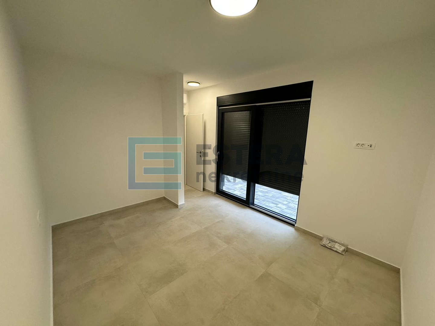 Vir PRODAJA apartman sa okućnicom, 100 m2, 3s, 2 parkinga