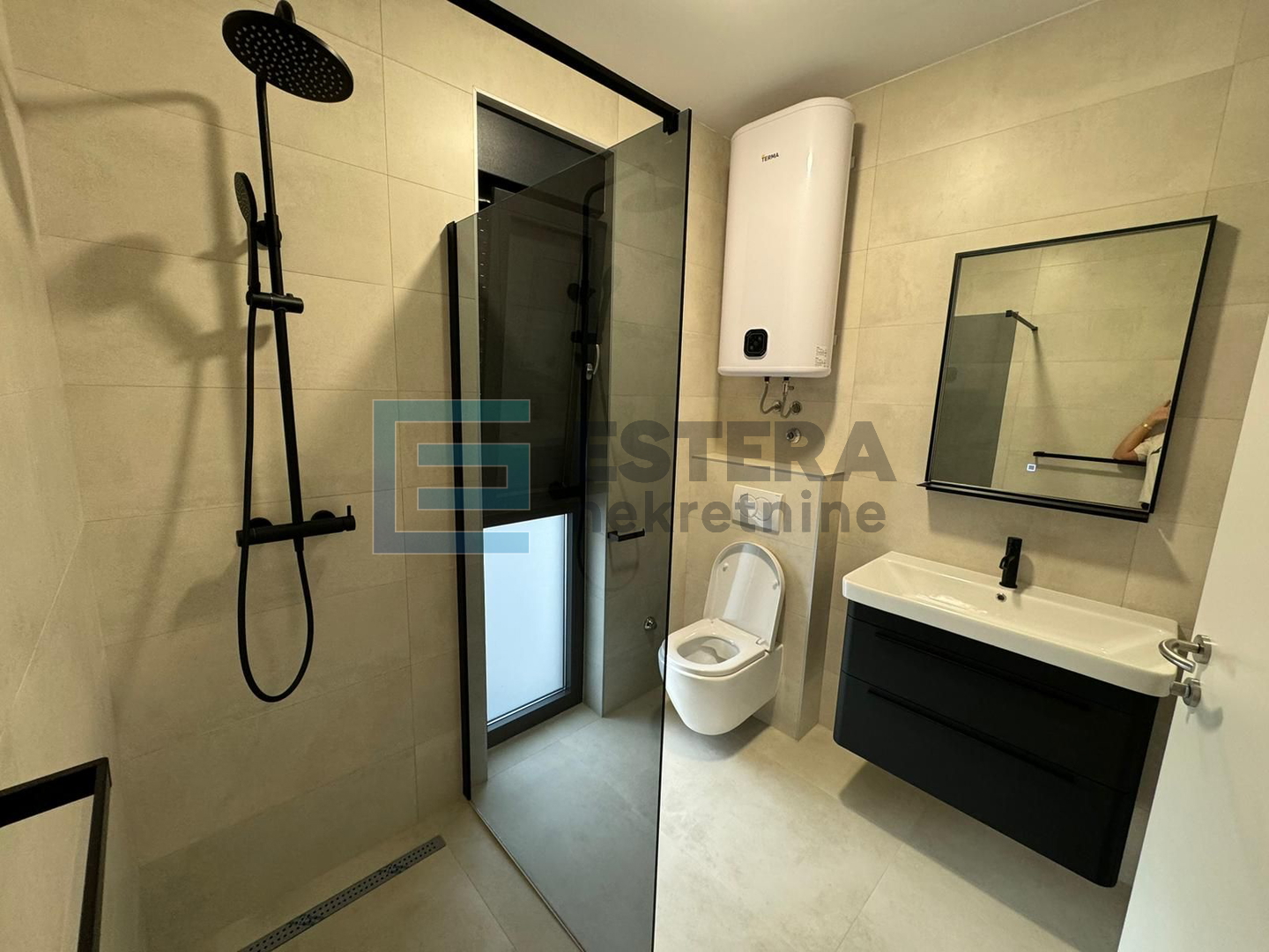 Vir PRODAJA apartman sa okućnicom, 100 m2, 3s, 2 parkinga