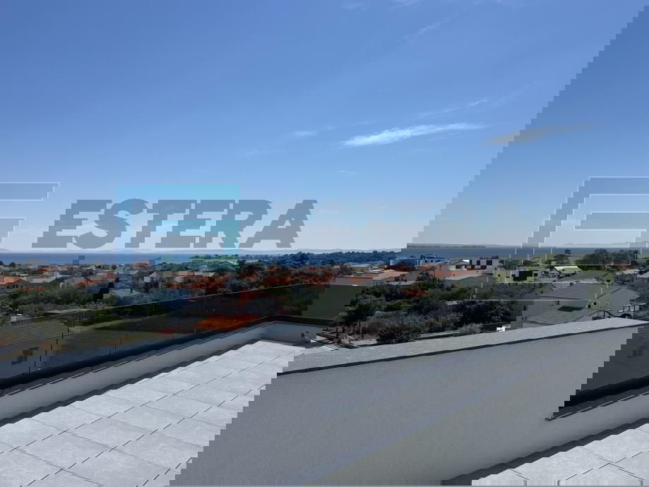 Vir PRODAJA apartman sa okućnicom, 100 m2, 3s, 2 parkinga