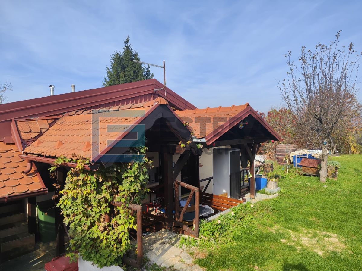 Kuća za odmor PRODAJA 240 m2 Mihovljan