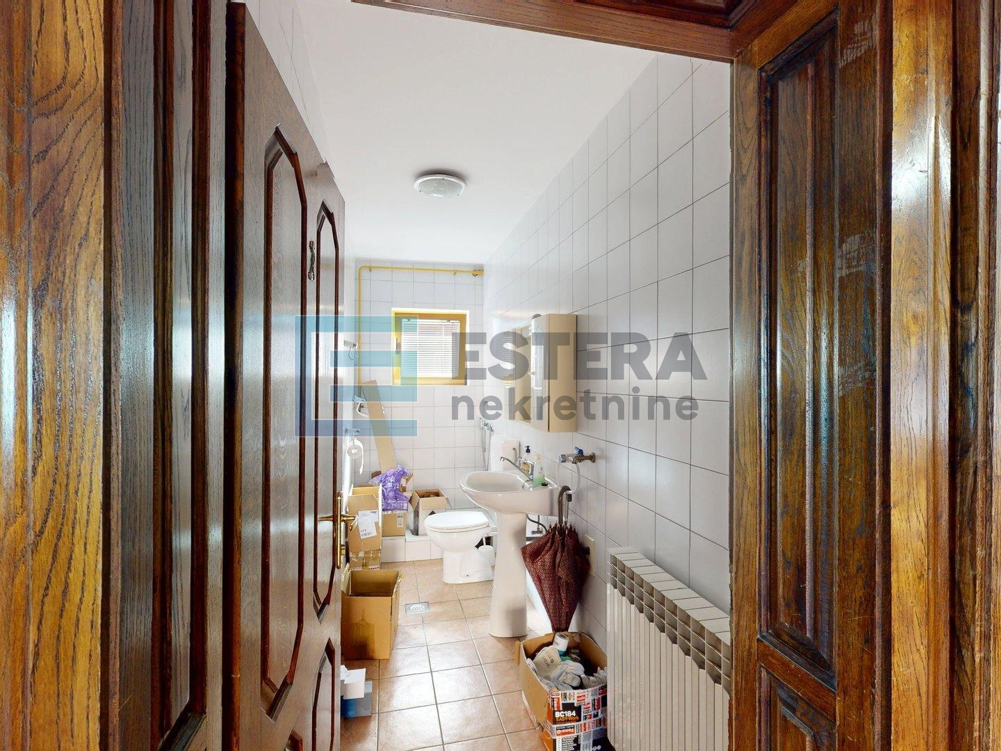 Prodaja stambeno poslovnog kompleksa, dvije kuće i proizvodna hala, Vrbovec