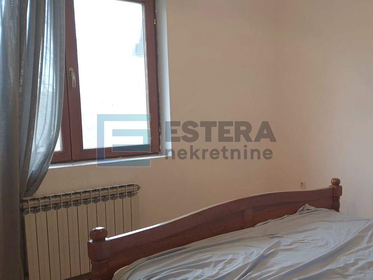 Kuća PRODAJA Manterovčak 306 m2, 9s