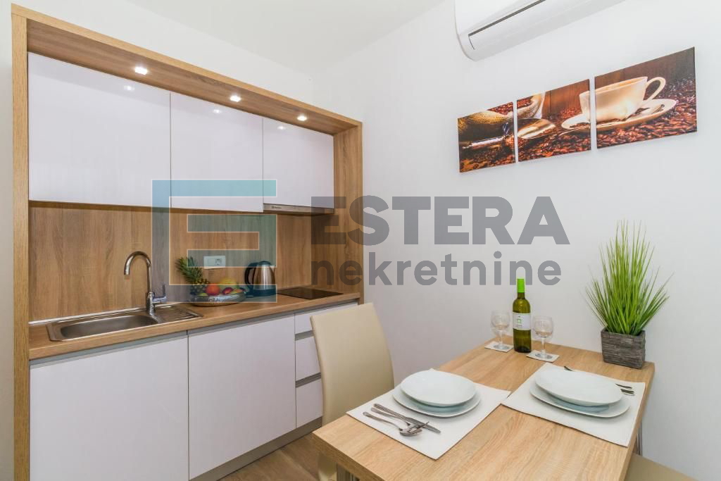 Luksuzna villa 200 metara od mora Biograd prodaja