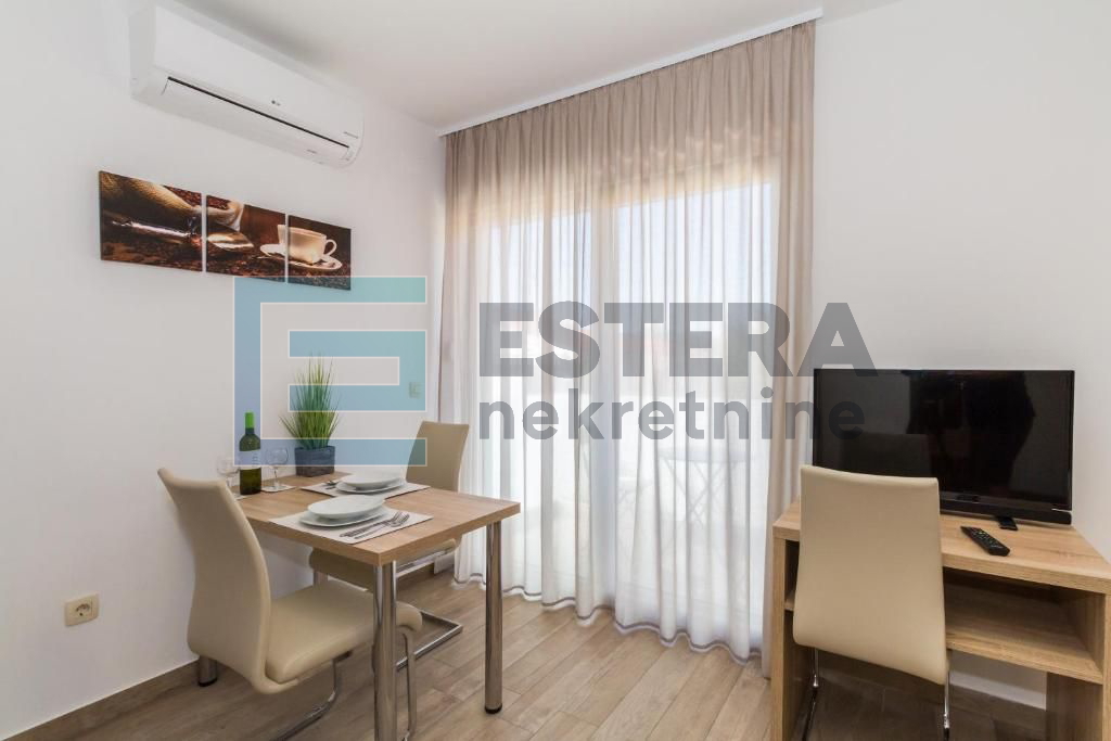 Luksuzna villa 200 metara od mora Biograd prodaja