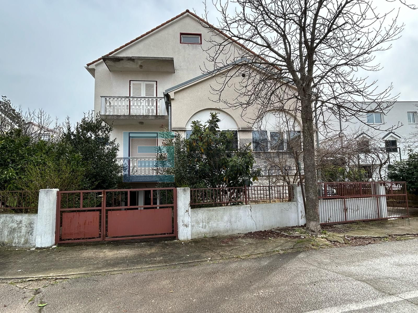 Biograd PRODAJA kuća s pogledom na more 400 m2