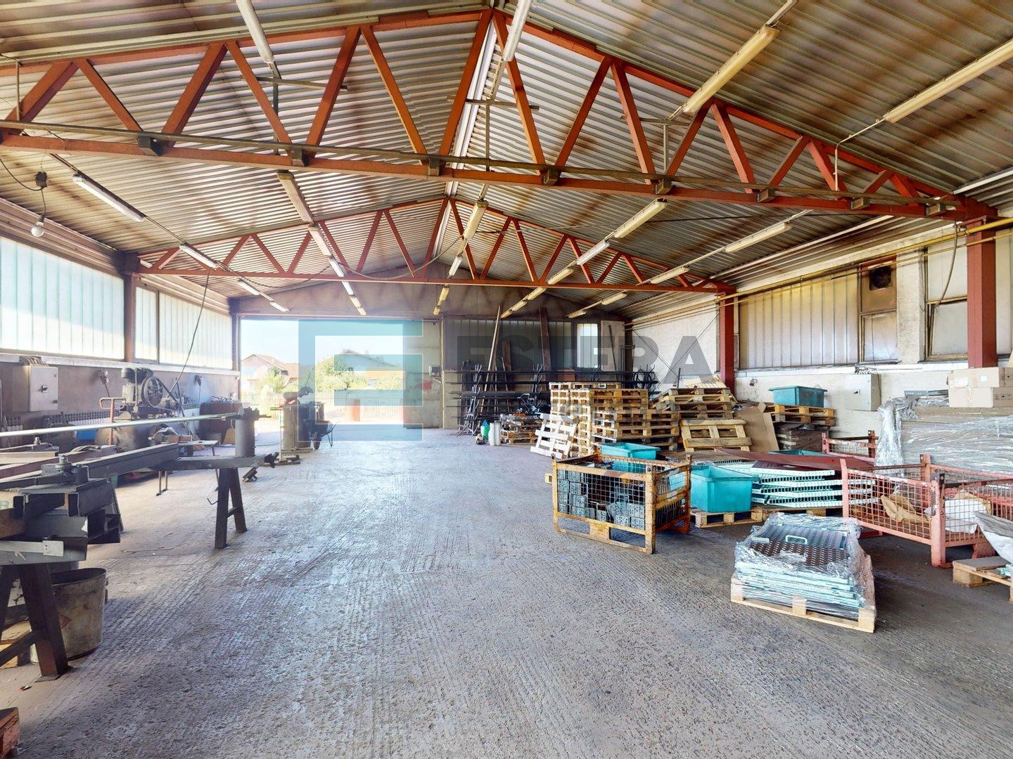 Prodaja stambeno poslovnog kompleksa, dvije kuće i proizvodna hala, Vrbovec