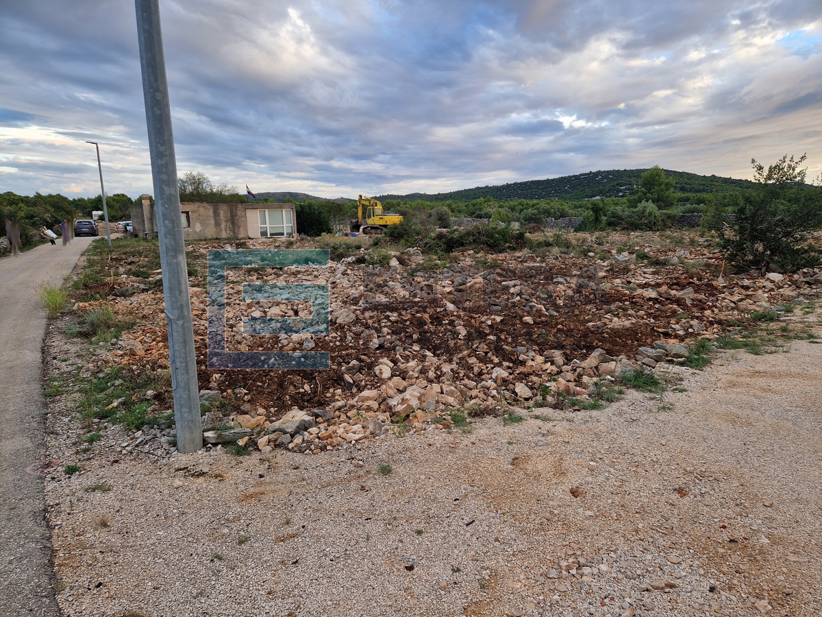 Građevinsko zemljište PRODAJA Pirovac, 520 m2