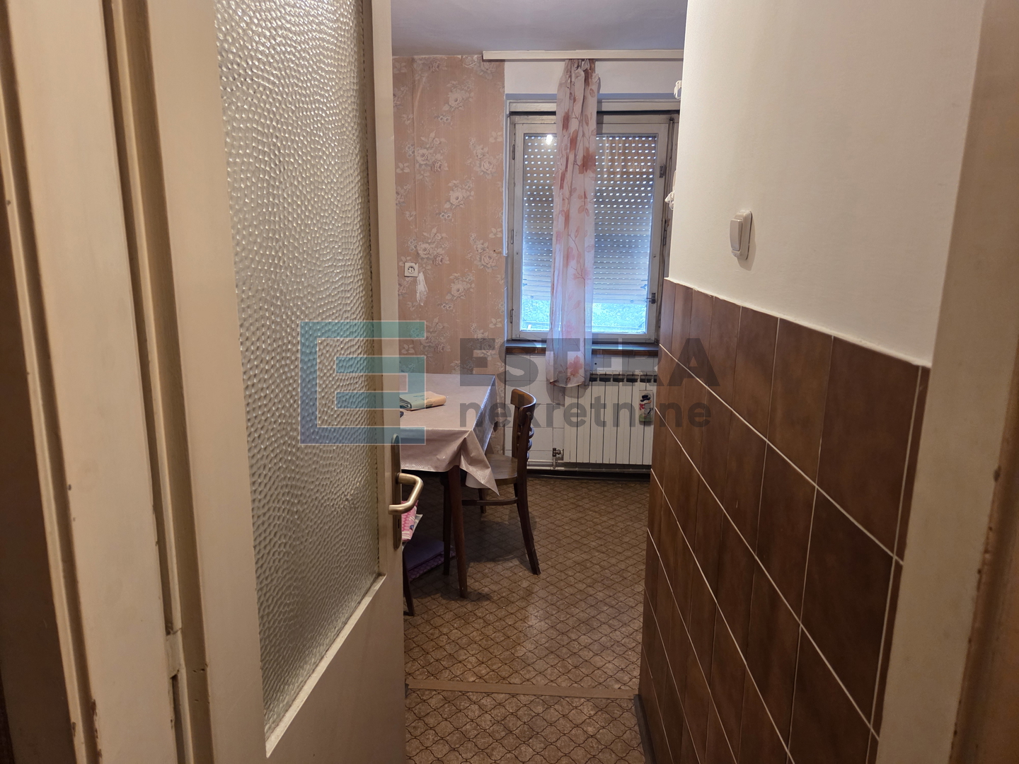 Stan 46 m2 PRODAJA Trnsko, 2s, 3. kat, toplana