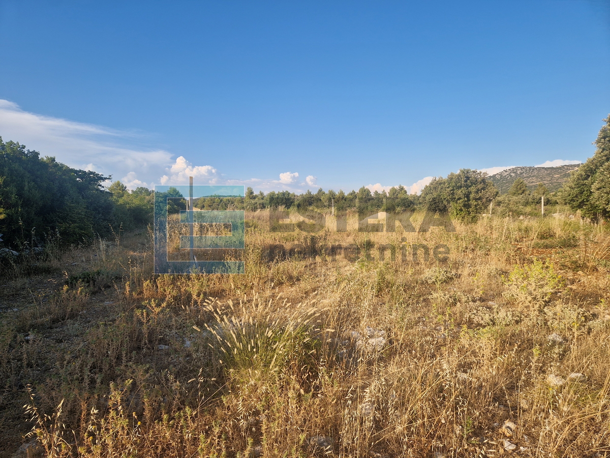 Građevinsko zemljište PRODAJA Kakma, Polača, 483 m2