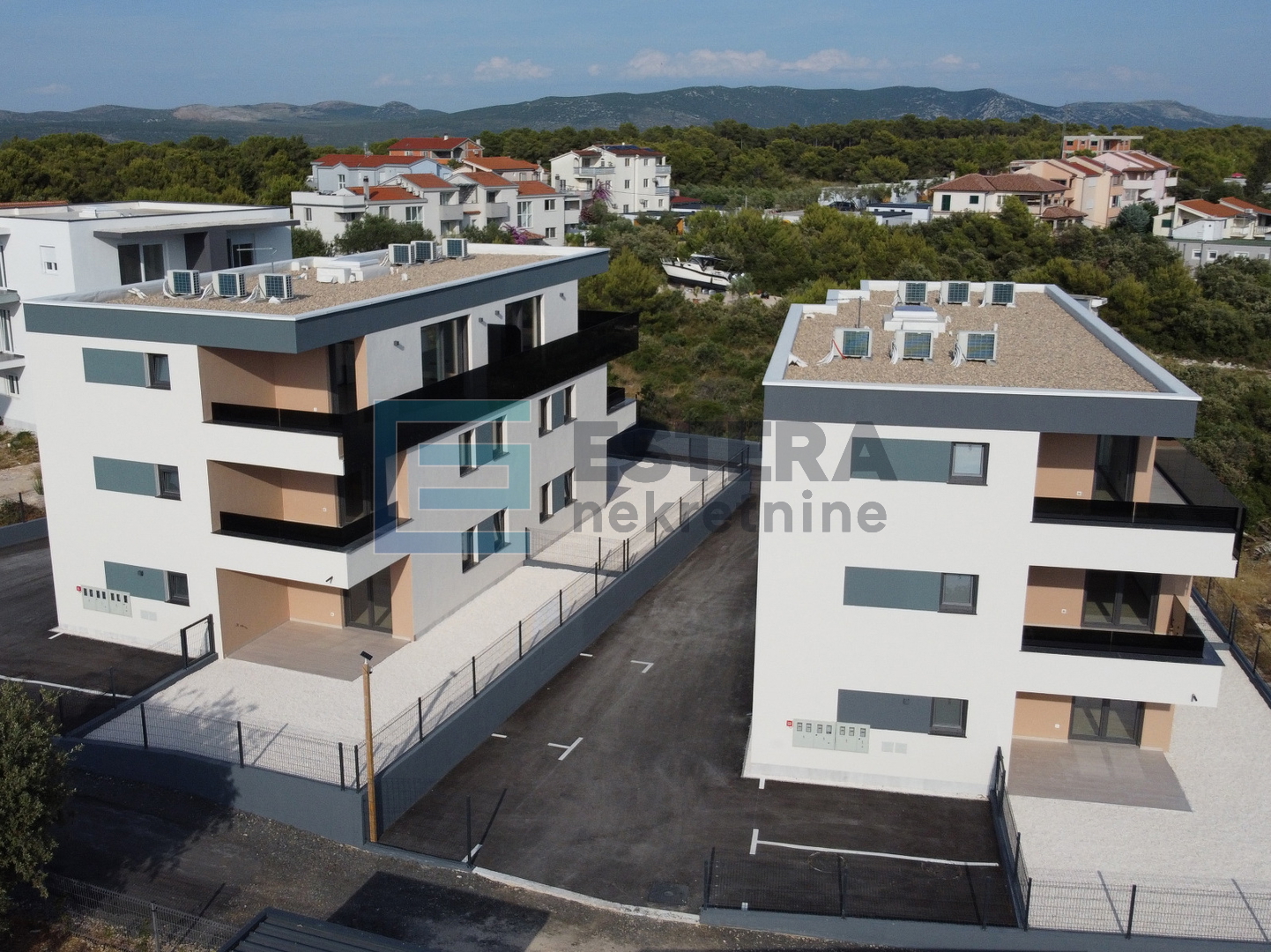 Stan PRODAJA novogradnja, Pakoštane, 70 m2, 3s prizemlje, parking, vrt