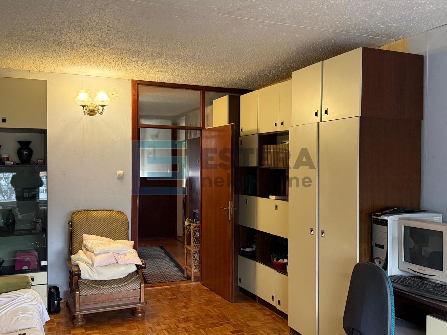 Stan PRODAJA Zapruđe 56 m2, 2s, 5. kat, toplana, lift