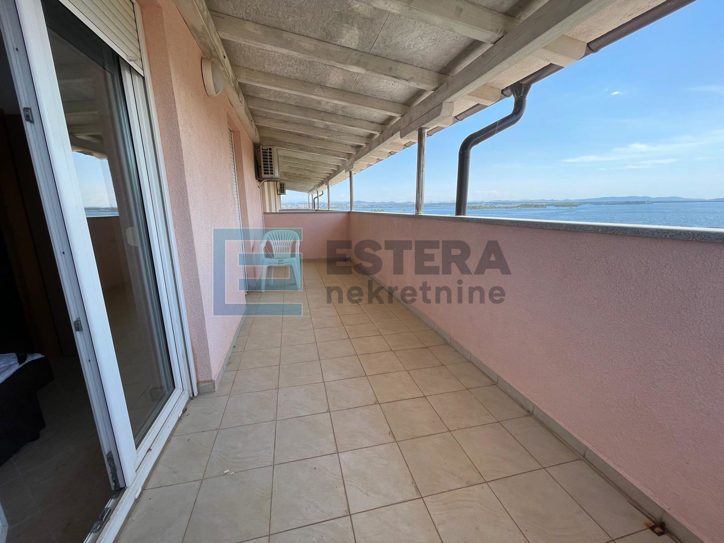 Stan 86 m2 PRODAJA Pašman, Kraj 4s, dvotetažni