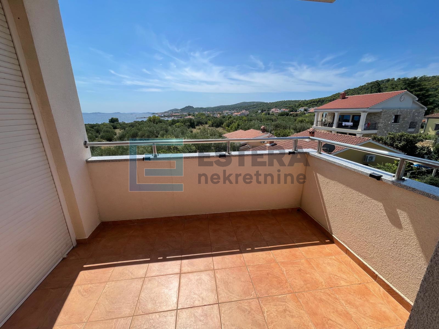 Stan 86 m2 PRODAJA Pašman, Kraj 4s, dvotetažni