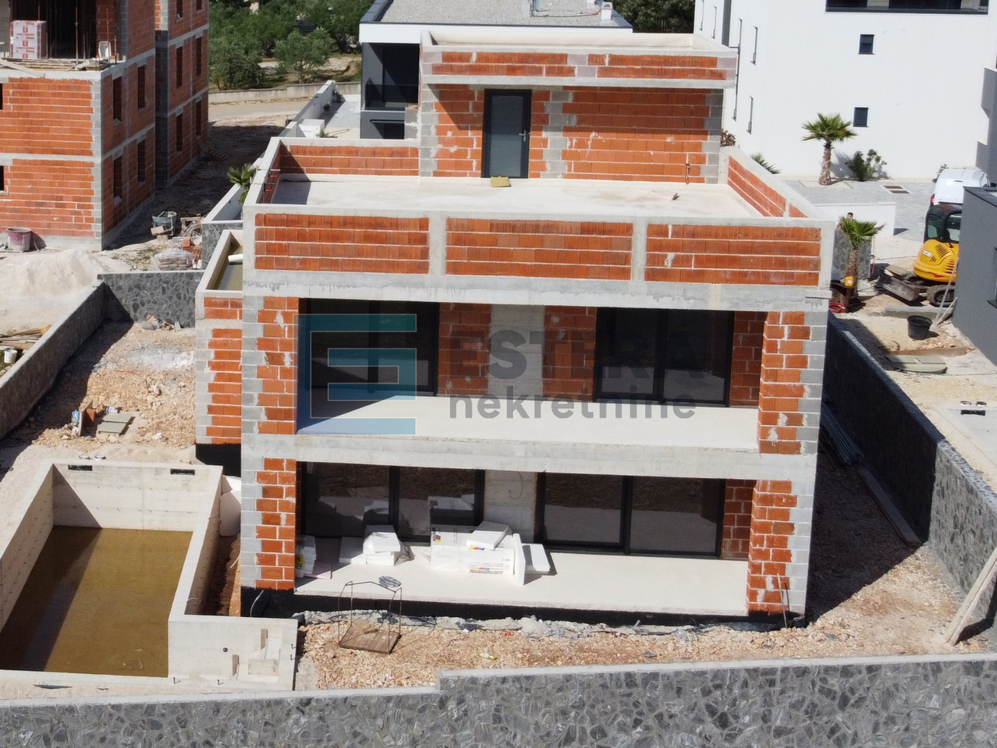 Kuća s bazenom  "B" PRODAJA Vrsi 279,64 m2
