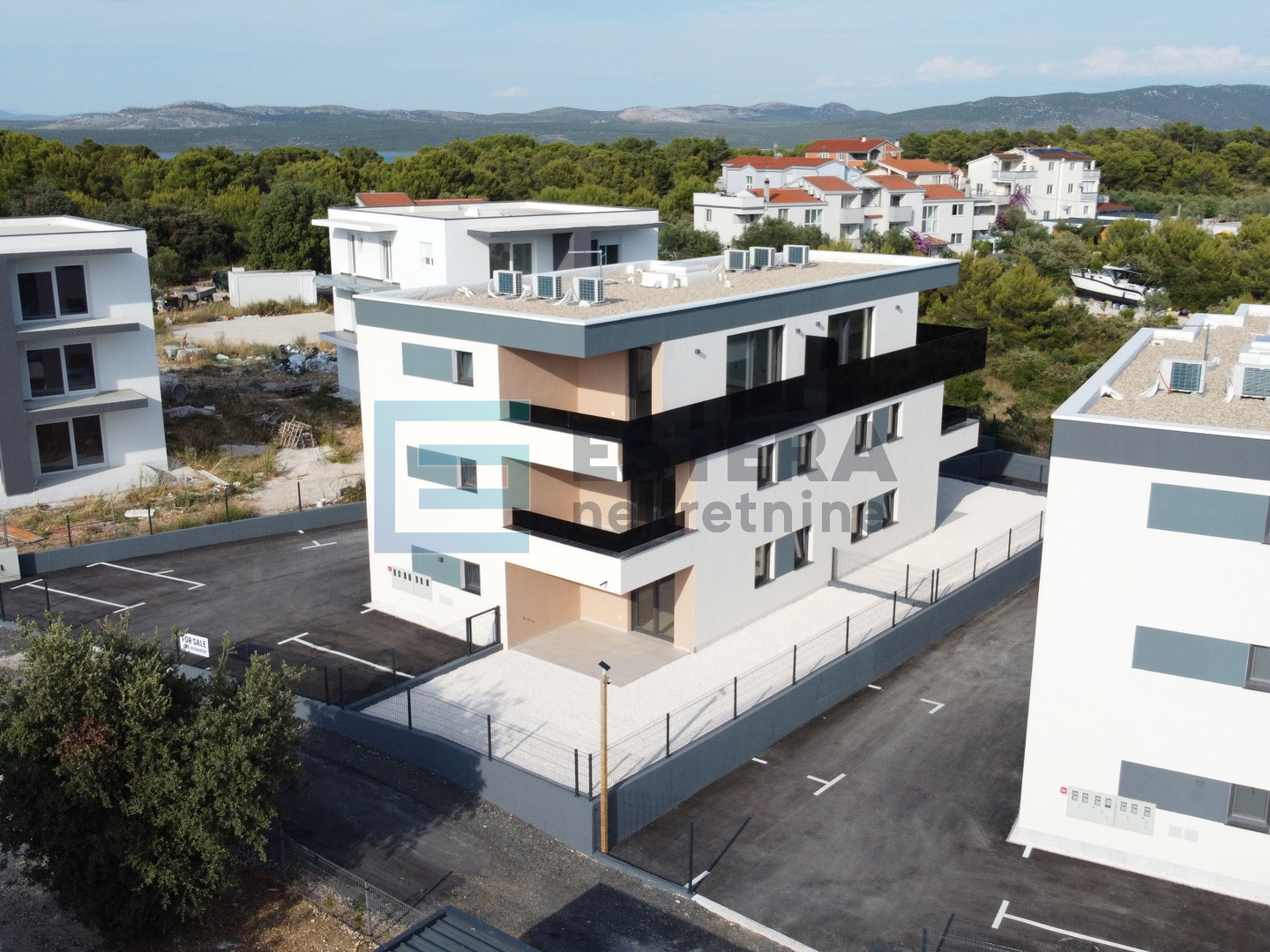 Stan PRODAJA novogradnja, Pakoštane, 70 m2, 3s prizemlje, parking, vrt