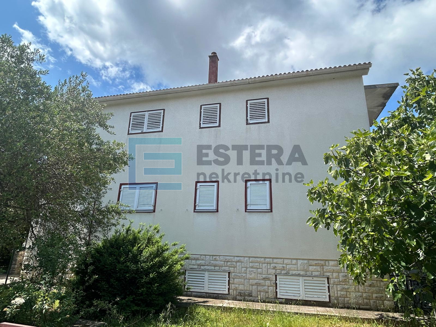 Biograd PRODAJA kuća s pogledom na more 400 m2